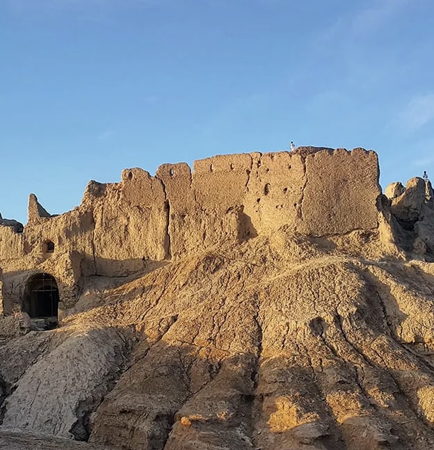قلعه بمپور