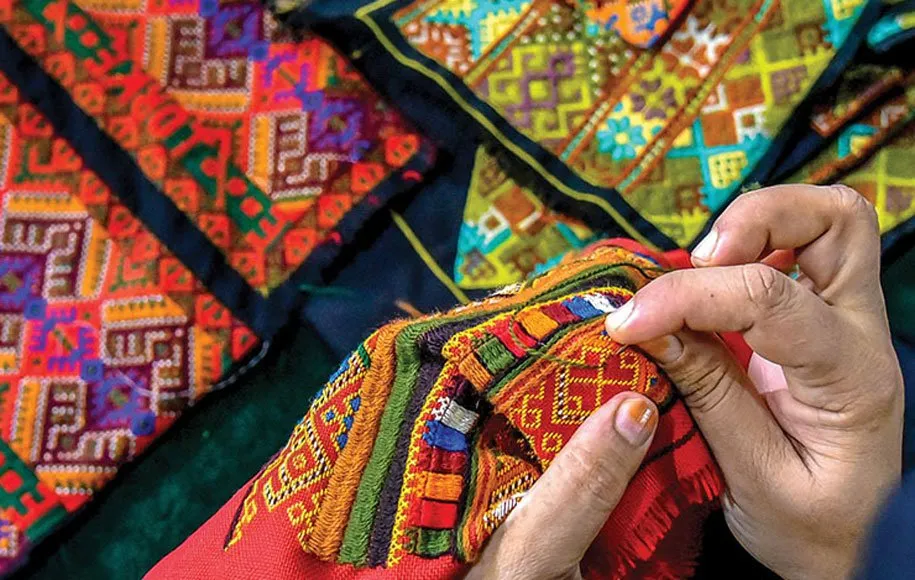سوزن دوزی بلوچی